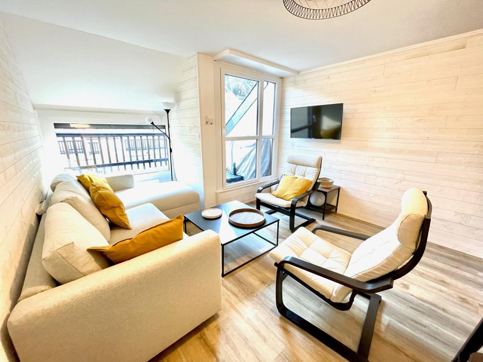 Centre Village Appartement 3 Chambres Avec Terrasse Jusqu'A 6 Personnes Сен-Лари-Сулан Экстерьер фото